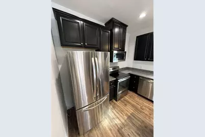 2604 Burham St, Pittsburgh, PA 15203 - Photo 11