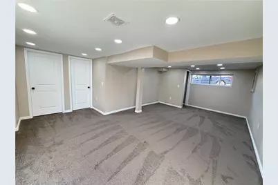 329 Golden Gate Dr., Verona, PA 15147 - Photo 11