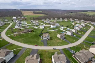 155 Heathfield Dr, Buffalo Township, PA 16055 - Photo 9