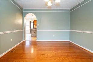 125 Shelbourne Dr, Moon/Crescent Twp, PA 15108 - Photo 11