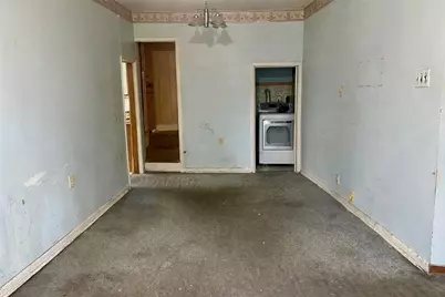 9 Main St, Mount Pleasant, PA 15340 - Photo 7