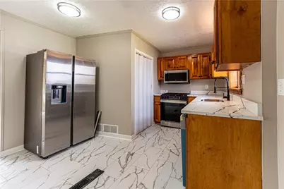 1206 Augusta Dr, Aliquippa, PA 15001 - Photo 19