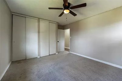 1206 Augusta Dr, Aliquippa, PA 15001 - Photo 5