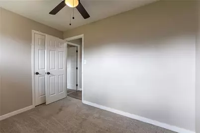 1206 Augusta Dr, Aliquippa, PA 15001 - Photo 13