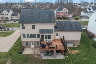 816 Westminster Ln, Cranberry Township, PA 16066 - Photo 3