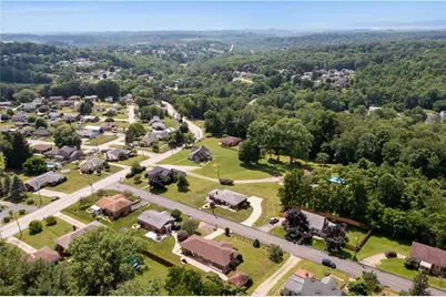 2122 Elizabeth Ct, Murrysville, PA 15632 - Photo 7