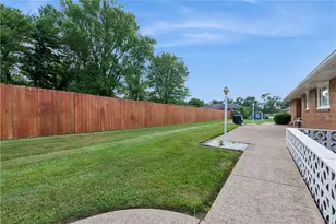 2122 Elizabeth Ct, Murrysville, PA 15632 - Photo 33