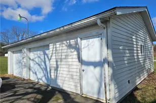 121 North Rd, Franklin Township, PA 16001 - Photo 3