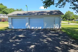 121 North Rd, Franklin Township, PA 16001 - Photo 3