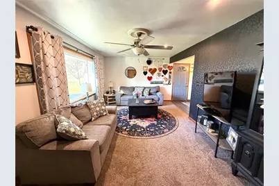 20 W Meyer Avenue, Neshannock Township, PA 16105 - Photo 9