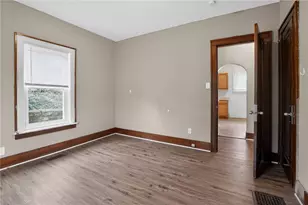 1170 Grandview Ave, Pittsburgh, PA 15104 - Photo 11