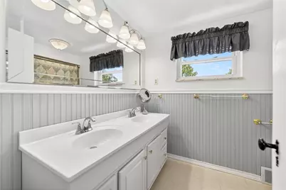 1705 Hassam, Moon/Crescent Twp, PA 15108 - Photo 21