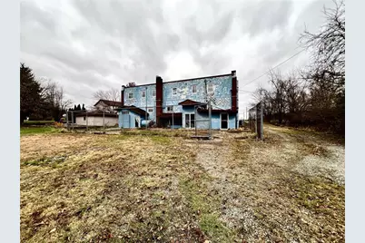 697 Vanderbilt Rd, Connellsville, PA 15425 - Photo 5