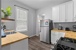 17 Lelia St, Pittsburgh, PA 15211 - Photo 9