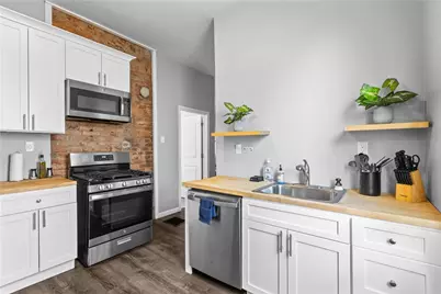 17 Lelia St, Pittsburgh, PA 15211 - Photo 9