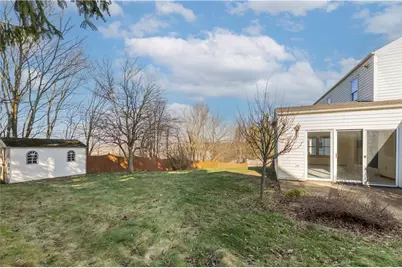 209 Farmcrest Dr, North Fayette, PA 15071 - Photo 37