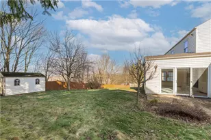 209 Farmcrest Dr, North Fayette, PA 15071 - Photo 37