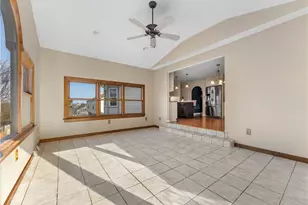 209 Farmcrest Dr, North Fayette, PA 15071 - Photo 15