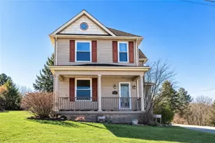 624 Kier St, Bell Township, PA 15680 - Photo 1