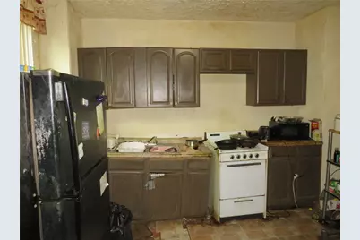 146 Wilker Ave, Aliquippa, PA 15001 - Photo 9