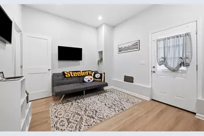 1912 Fox Way, Pittsburgh, PA 15203 - Photo 5