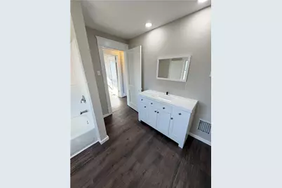 320 Reis St, New Castle, PA 16101 - Photo 17