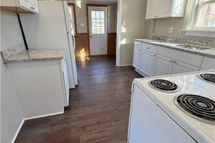 320 Reis St, New Castle, PA 16101 - Photo 9