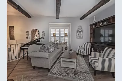 309 Kingsberry Cir, Pittsburgh, PA 15234 - Photo 3