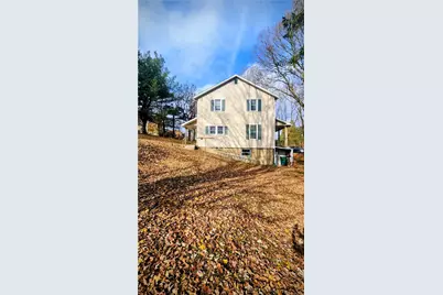 302 E Church Street, Clay Township, PA 16061 - Photo 3