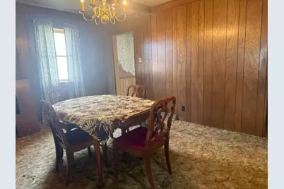 211 S Allen Ave, Donora, PA 15033 - Photo 5