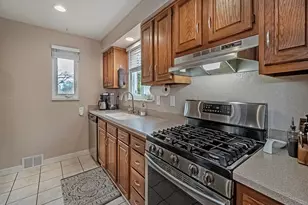 1214 Arrowood Dr, Pittsburgh, PA 15243 - Photo 7