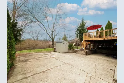 1214 Arrowood Dr, Pittsburgh, PA 15243 - Photo 31