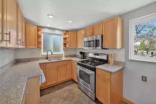 2915 Glendale Ave, Pittsburgh, PA 15227 - Photo 11