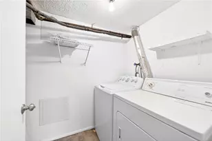 231 Coxcomb Hill, Pittsburgh, PA 15068 - Photo 19