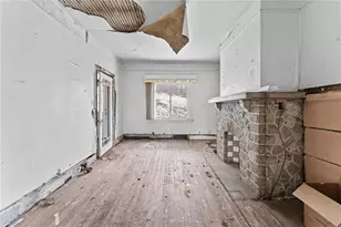 435 E Burgess St, Pittsburgh, PA 15214 - Photo 3