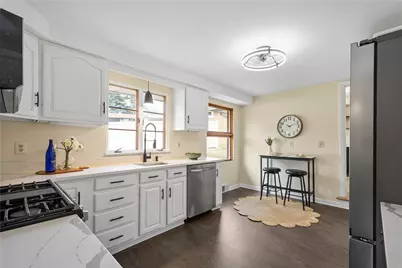 5158 Priscilla Dr, Bethel Park, PA 15102 - Photo 11