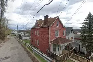 124 Cutler St, McKees Rocks, PA 15136 - Photo 1