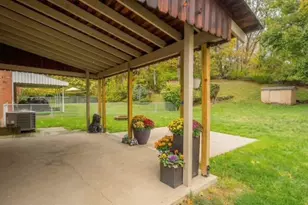 3613 Kaufmann Ave, Pittsburgh, PA 15227 - Photo 3