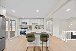 320 Willow Hedge Dr, Monroeville, PA 15146 - Photo 15