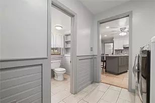 1615 Wicklines Ln, Pittsburgh, PA 15212 - Photo 17