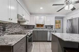 1615 Wicklines Ln, Pittsburgh, PA 15212 - Photo 3