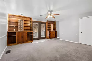 1615 Wicklines Ln, Pittsburgh, PA 15212 - Photo 11