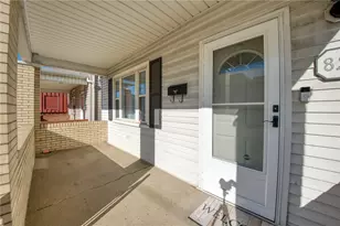 828 Maplewood Ave, Ambridge, PA 15003 - Photo 3