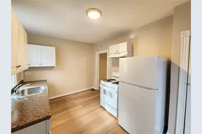 326 Cherry St, Homestead, PA 15120 - Photo 3