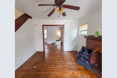 2050 Laketon Rd, Pittsburgh, PA 15221 - Photo 5