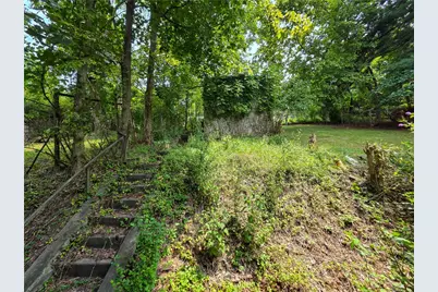 2050 Laketon Rd, Pittsburgh, PA 15221 - Photo 25