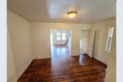 2050 Laketon Rd, Pittsburgh, PA 15221 - Photo 7