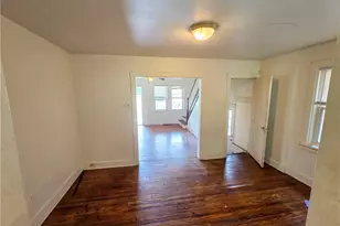 2050 Laketon Rd, Pittsburgh, PA 15221 - Photo 7