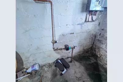 2050 Laketon Rd, Pittsburgh, PA 15221 - Photo 23