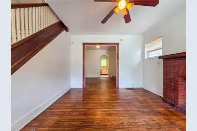 2050 Laketon Rd, Pittsburgh, PA 15221 - Photo 9